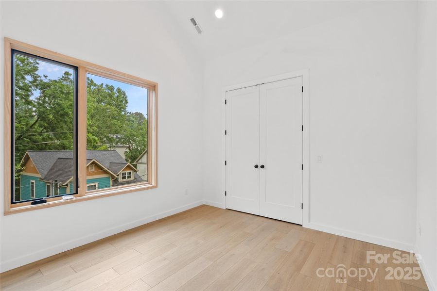 Spacious, unfurnished interior of a new home in , Asheville (Image 14).