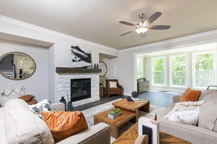 Furnished interior view inside a new home in Aberdeen, Hoschton (Image 12).