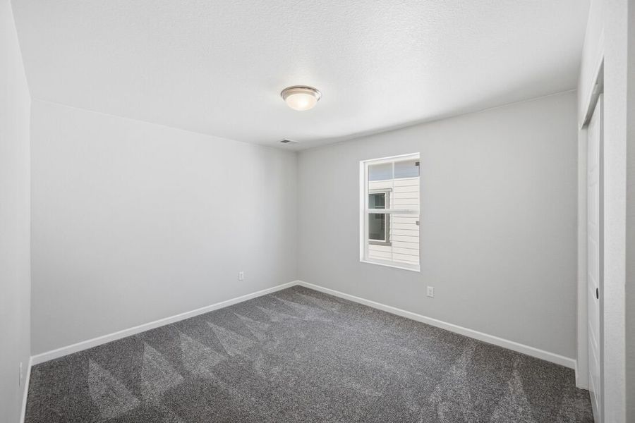 Spacious, unfurnished interior of a new home in Macanta, Castle Rock (Image 24).