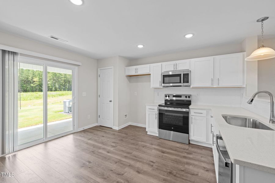 10-web-or-mls-5Z8A1363