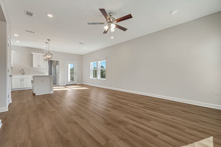 Spacious, unfurnished interior of a new home in McCarthy Estates, Defuniak Springs (Image 27). Spacious, unfurnished interior of a new home in McCarthy Estates, Defuniak Springs (Image 27).