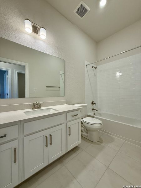 Furnished interior view inside a new home in , New Braunfels (Image 4). Furnished interior view inside a new home in , New Braunfels (Image 4).