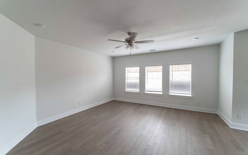 Spacious, unfurnished interior of a new home in Pebblebrook, Sherman (Image 12). Spacious, unfurnished interior of a new home in Pebblebrook, Sherman (Image 12).