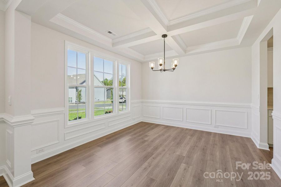 Spacious, unfurnished interior of a new home in Falls Cove, Troutman (Image 14).