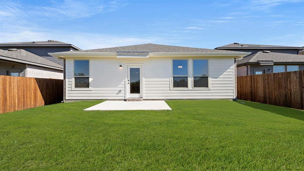 26. 2516 Yo Ranch - Back 26. 2516 Yo Ranch - Back