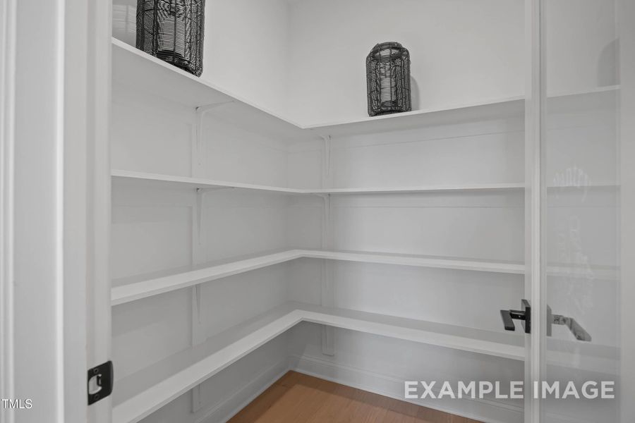 Image 23 of a home in Tobacco Road.