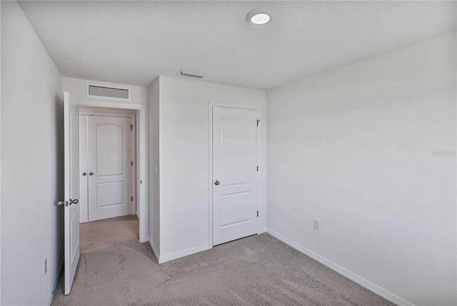 Spacious, unfurnished interior of a new home in Harmony West, St. Cloud (Image 25).