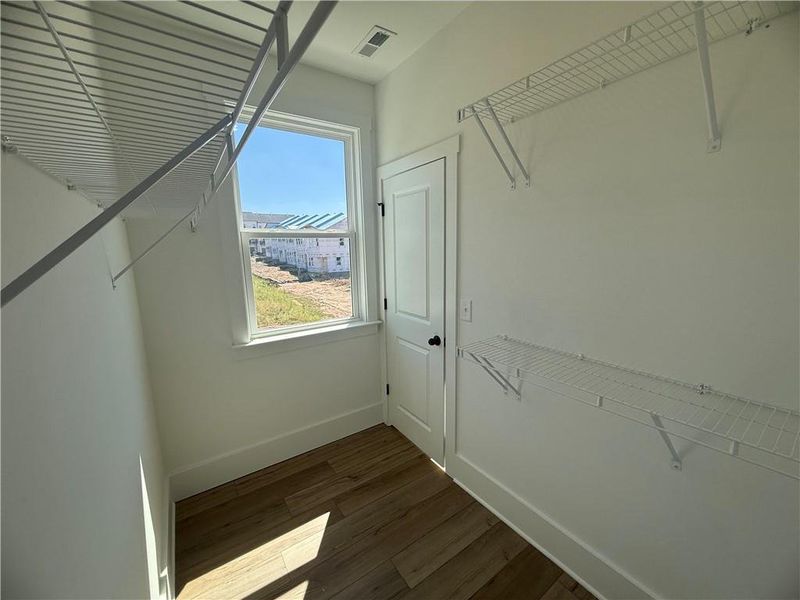 Spacious, unfurnished interior of a new home in Park Vue, Atlanta (Image 26). Spacious, unfurnished interior of a new home in Park Vue, Atlanta (Image 26).