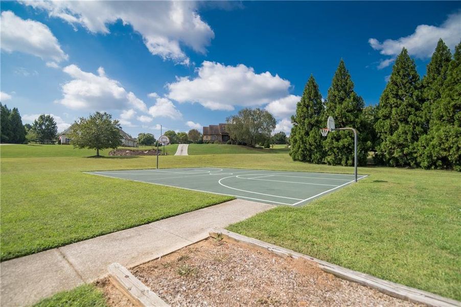 Community amenities in , Clermont (Image 54).