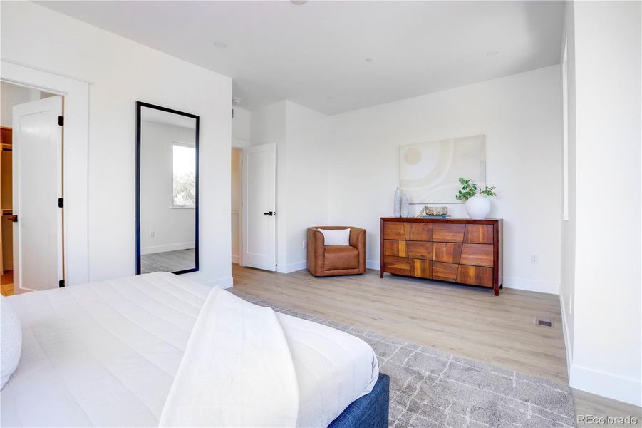 Furnished interior view inside a new home in , Arvada (Image 27).