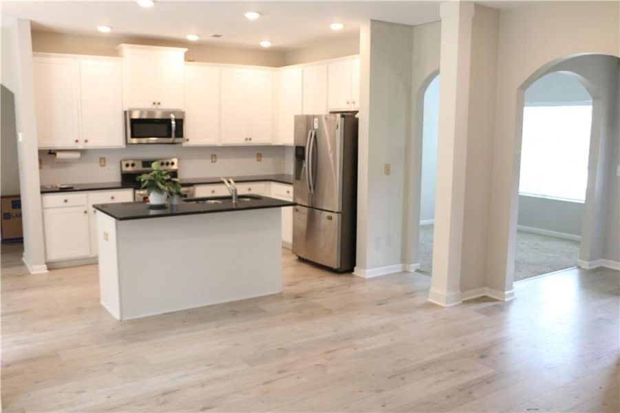 Furnished interior view inside a new home in , Dallas (Image 7). Furnished interior view inside a new home in , Dallas (Image 7).