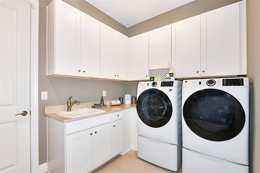 Furnished interior view inside a new home in Esplanade at Skye Ranch, Sarasota (Image 21). Furnished interior view inside a new home in Esplanade at Skye Ranch, Sarasota (Image 21).