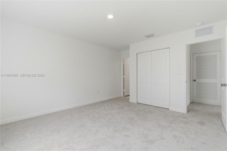 Spacious, unfurnished interior of a new home in , Homestead (Image 29).