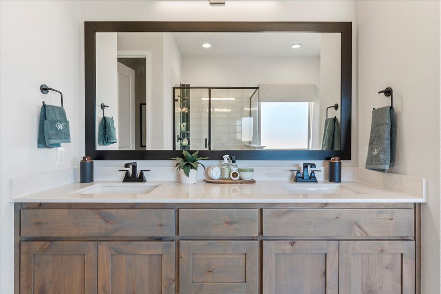 Furnished interior view inside a new home in Walton Ridge, Corinth (Image 21).