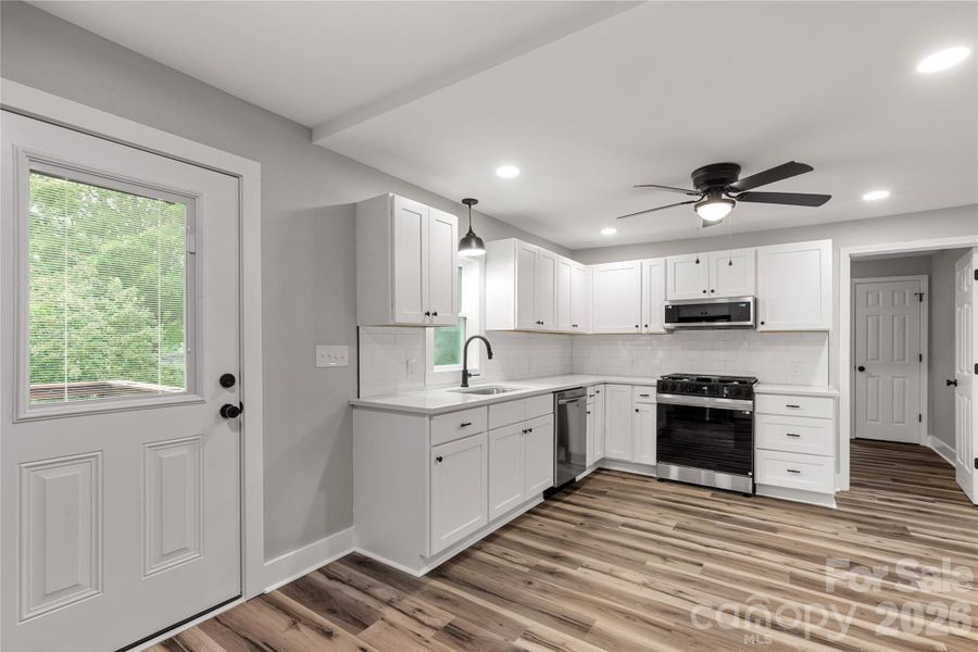 Furnished interior view inside a new home in , Fort Lawn (Image 5).