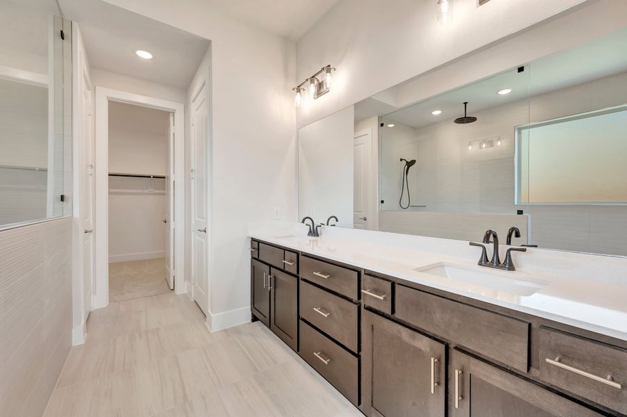 Furnished interior view inside a new home in Bridgewater, Midlothian (Image 11).