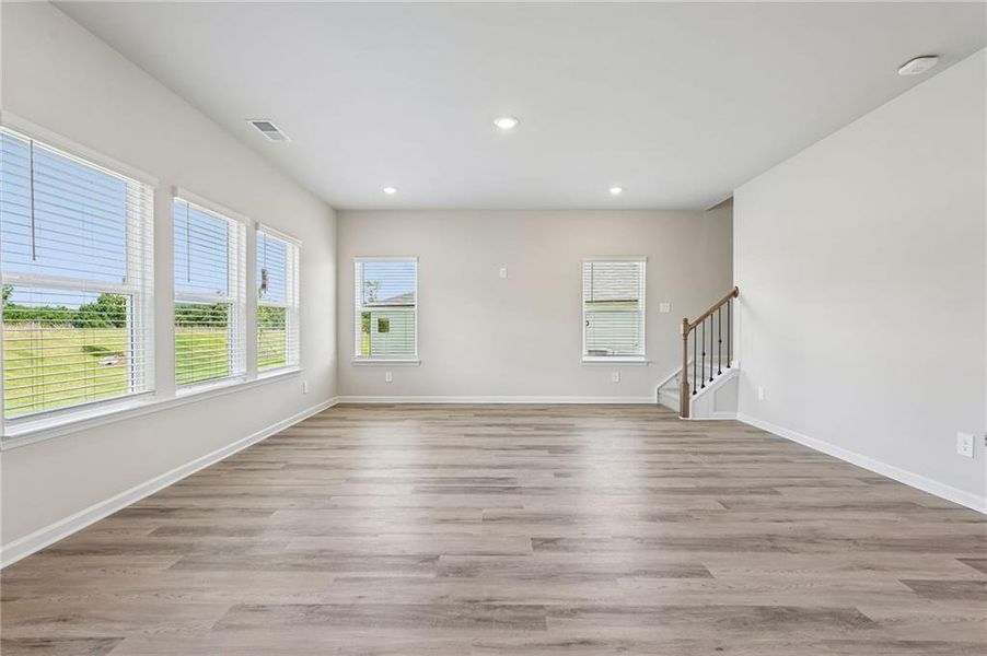 Spacious, unfurnished interior of a new home in Northwoods at Mirror Lake, Villa Rica (Image 28).