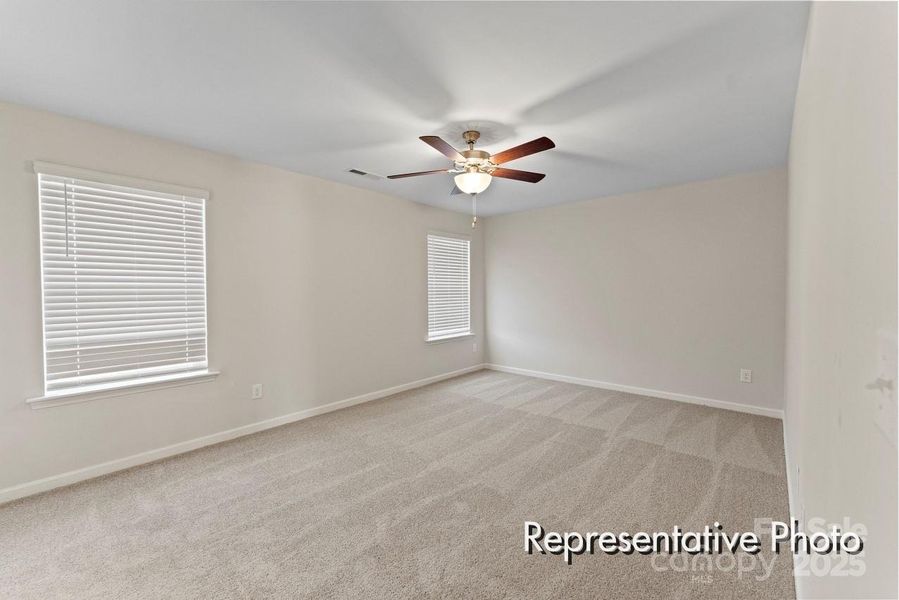 Spacious, unfurnished interior of a new home in , Red Cross (Image 15).