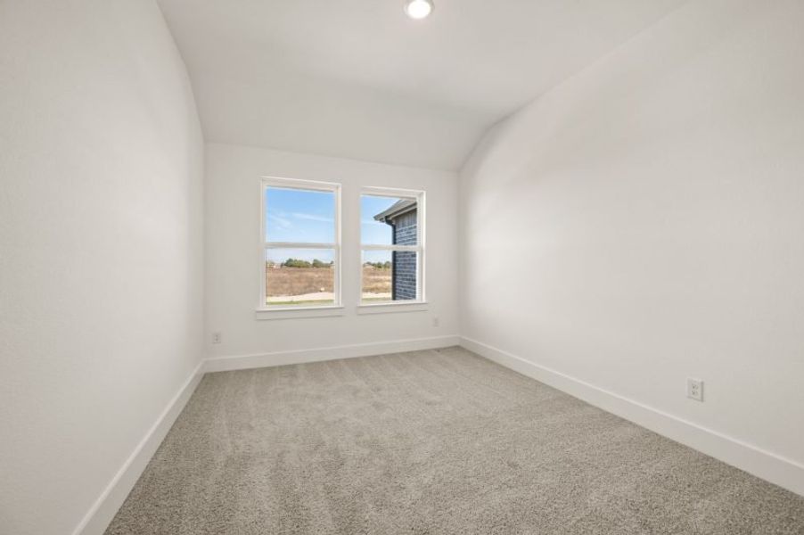 Spacious, unfurnished interior of a new home in Solterra Texas, Mesquite (Image 29).