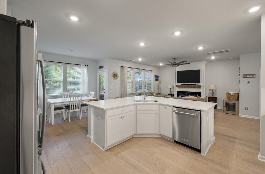 Furnished interior view inside a new home in , Johns Island (Image 40).
