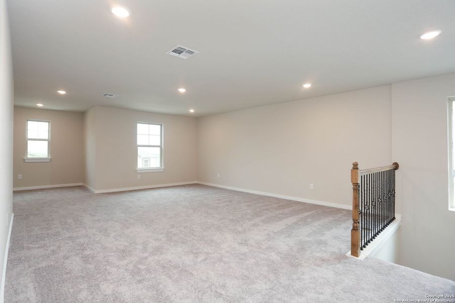 Spacious, unfurnished interior of a new home in Vista Ridge, Live Oak (Image 26). Spacious, unfurnished interior of a new home in Vista Ridge, Live Oak (Image 26).