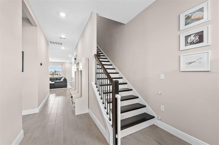 Spacious, unfurnished interior of a new home in Laureate Park, Orlando (Image 22).