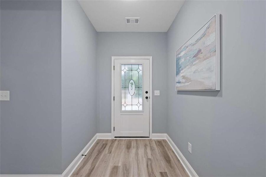 Spacious, unfurnished interior of a new home in , Commerce (Image 22).