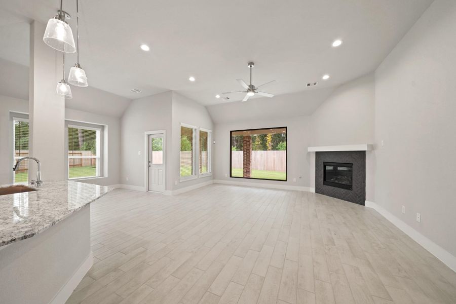 Image 23 of a home in Barton Creek Ranch. Image 23 of a home in Barton Creek Ranch.