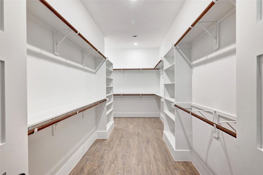 Image 46 of a home in .