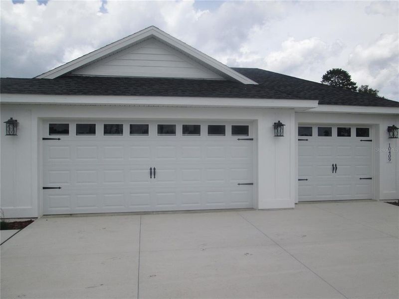 Front exterior of a new home in , Ocala, FL, highlighting curb appeal (Image 33).