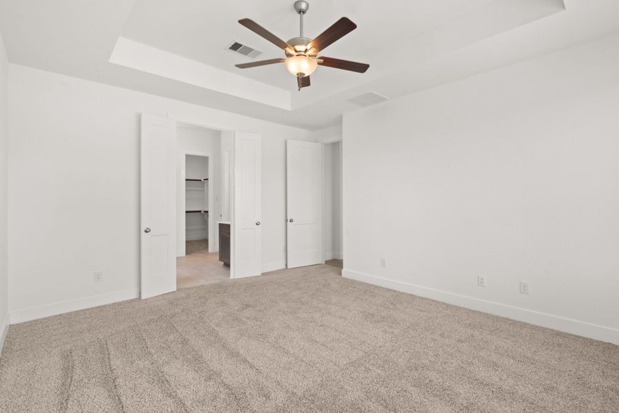 Spacious, unfurnished interior of a new home in Artavia, Conroe (Image 33).