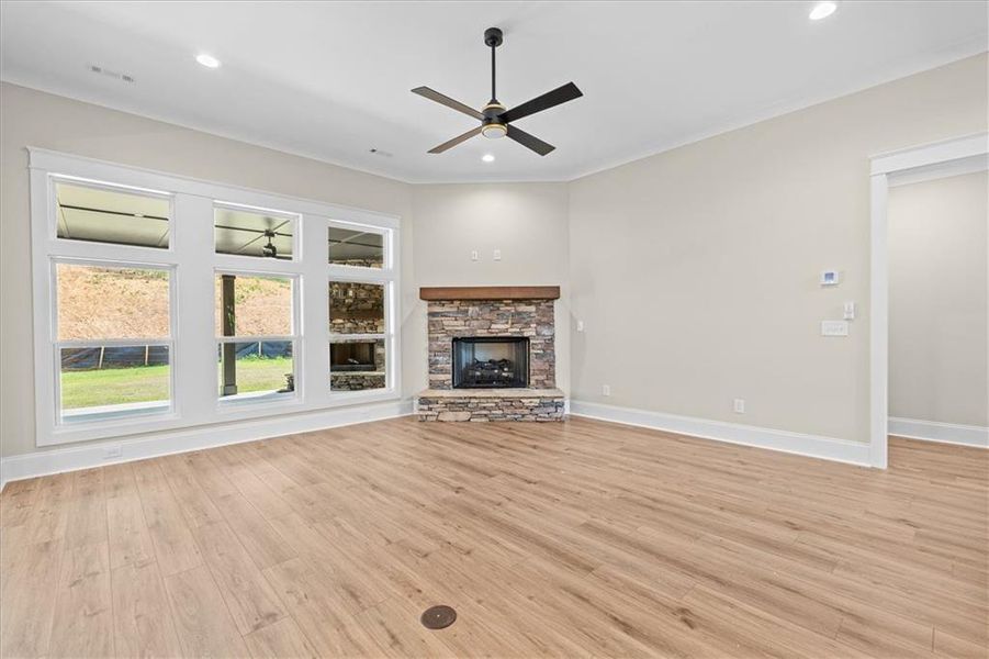 Spacious, unfurnished interior of a new home in , Carrollton (Image 32).