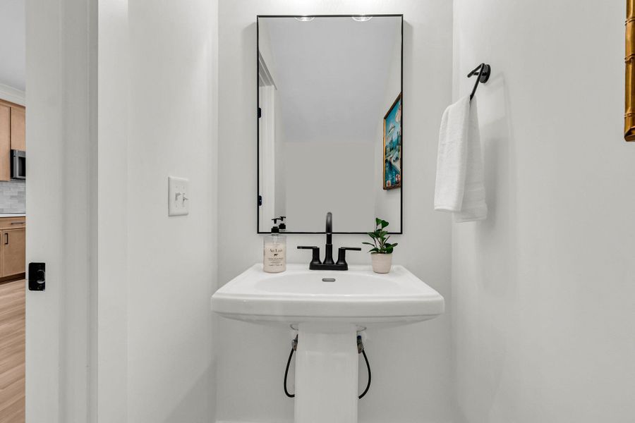 Furnished interior view inside a new home in , Charleston (Image 19).