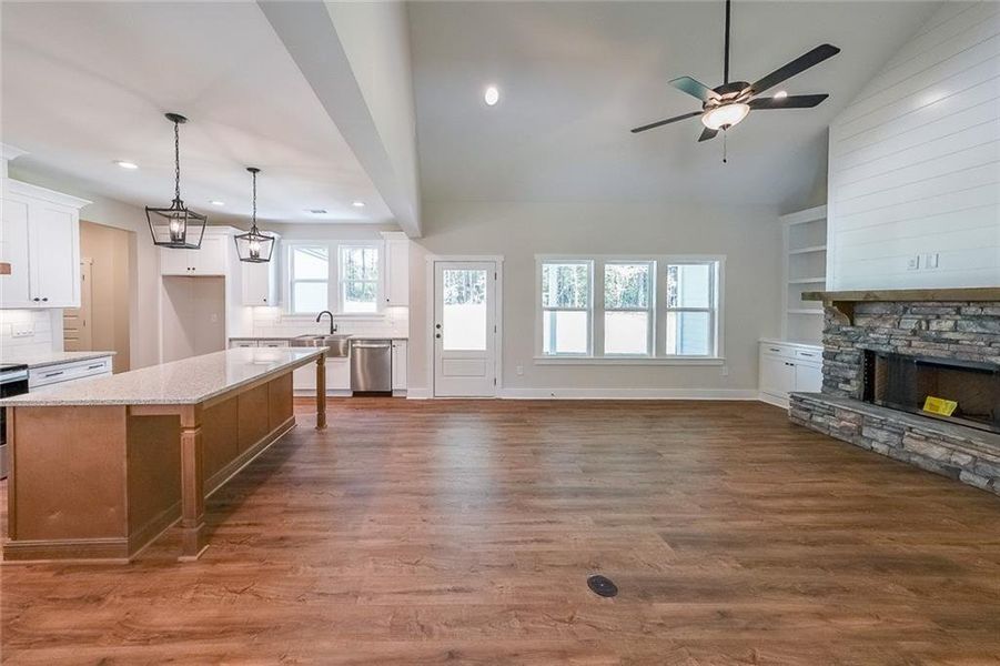 Spacious, unfurnished interior of a new home in , Rockmart (Image 23).