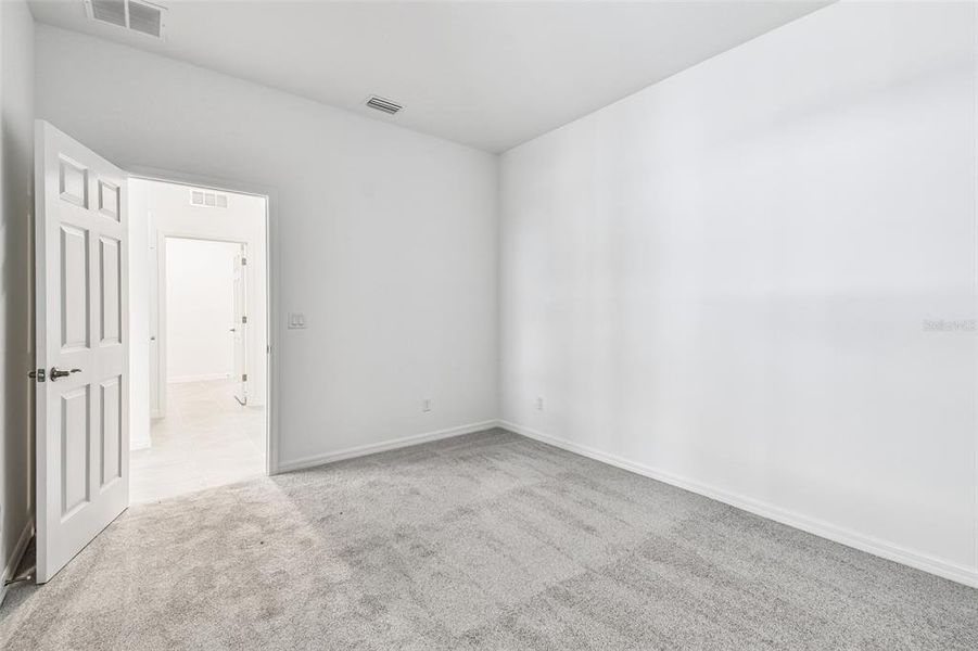 Spacious, unfurnished interior of a new home in Sweetwater at Lakewood Ranch, Lakewood Ranch (Image 11).