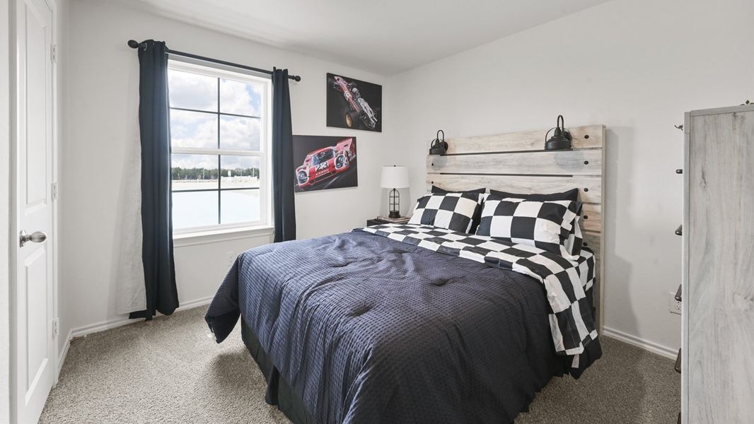 Representative furnished interior of a home built from the Midland by D.R. Horton in Frontier Pointe, Princeton (Image 14).