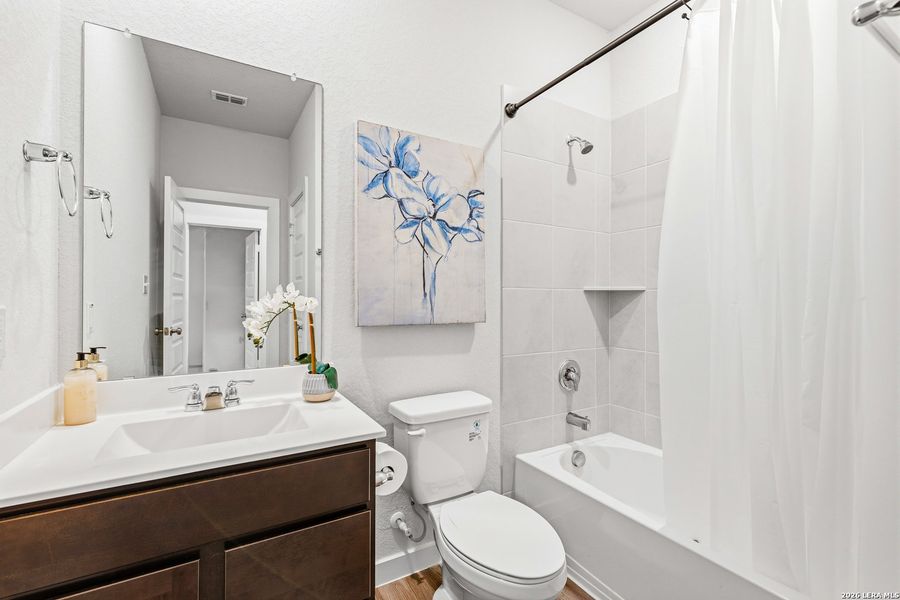 Furnished interior view inside a new home in , San Antonio (Image 28).