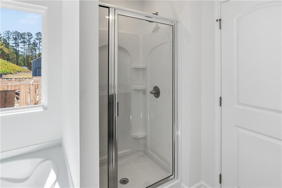 Close-up of interior finishes inside a home in Creekside Landing, Dallas (Image 19).