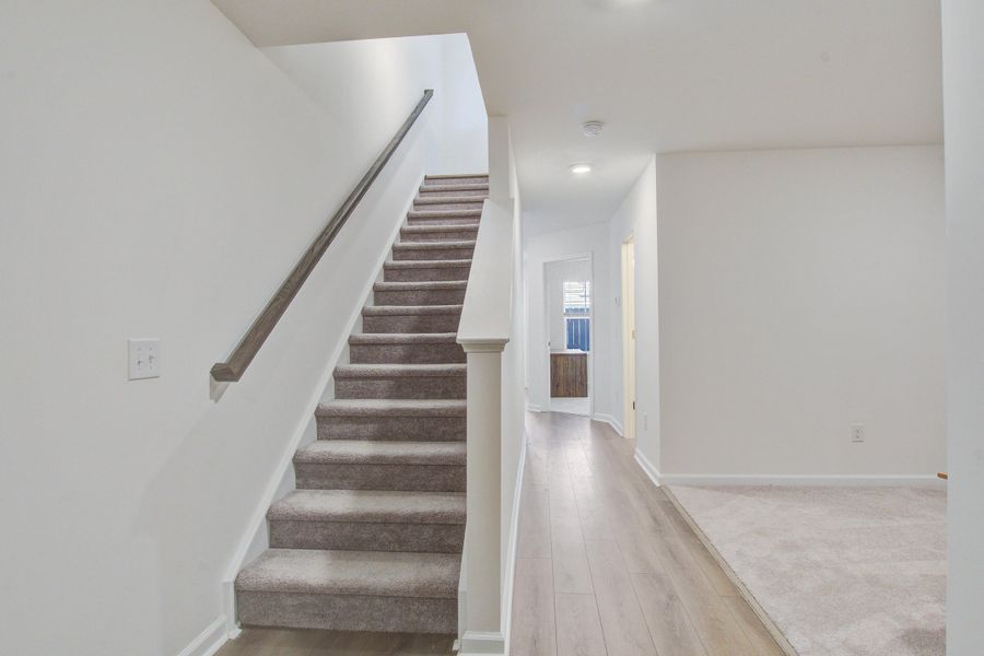 Spacious, unfurnished interior of a new home in Clear Springs Townhomes, North Charleston (Image 26).