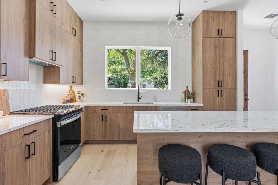Furnished interior view inside a new home in , Austin (Image 10).