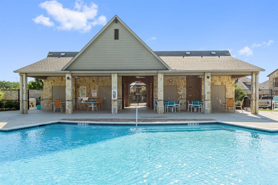 Community amenities in Timberbrook, Justin (Image 4).