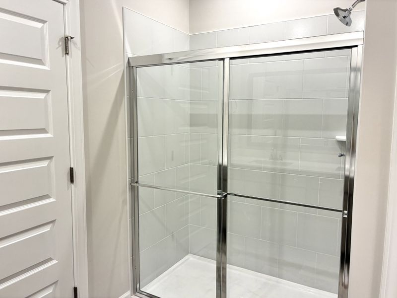 Close-up of interior finishes inside a home in Holly Ridge, Greenville (Image 9). Close-up of interior finishes inside a home in Holly Ridge, Greenville (Image 9).
