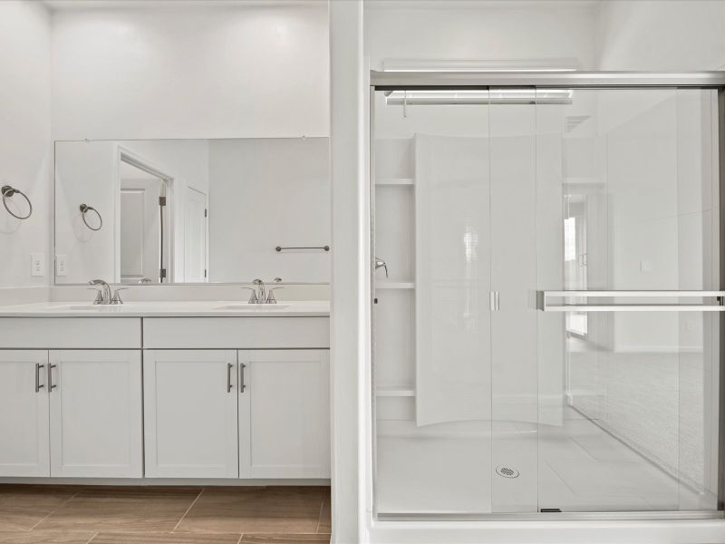 Furnished interior view inside a new home in Hanson Ridge, Vail (Image 5).