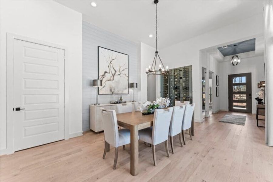 23-web-or-mls-DAN08606 23-web-or-mls-DAN08606