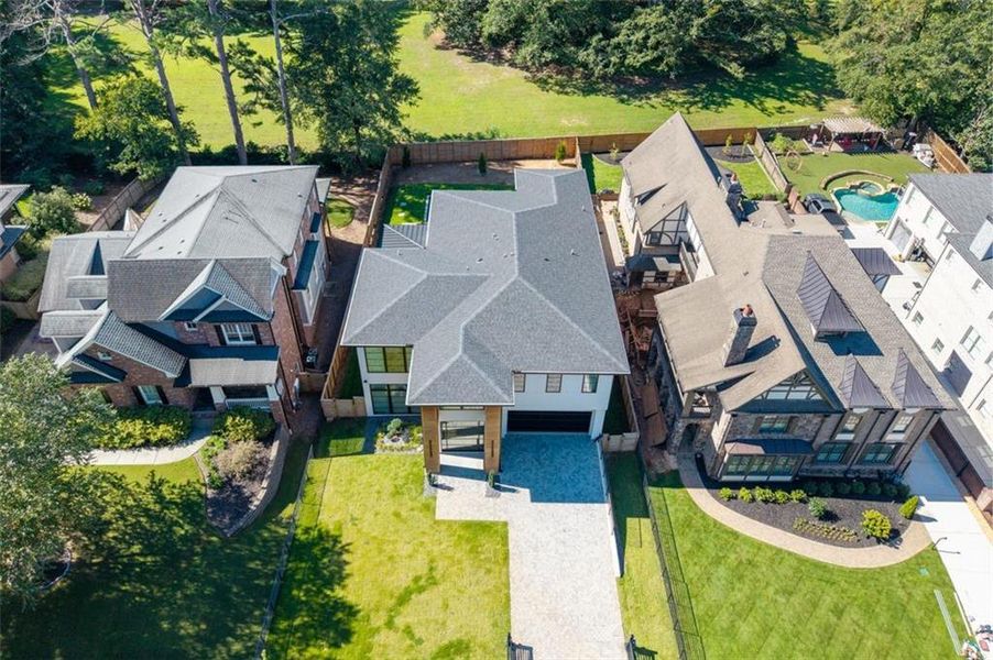 Image 52 of a home in .