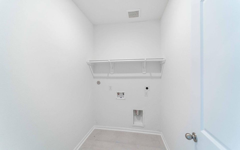 Image 14 of a home in Martha's Vineyard.