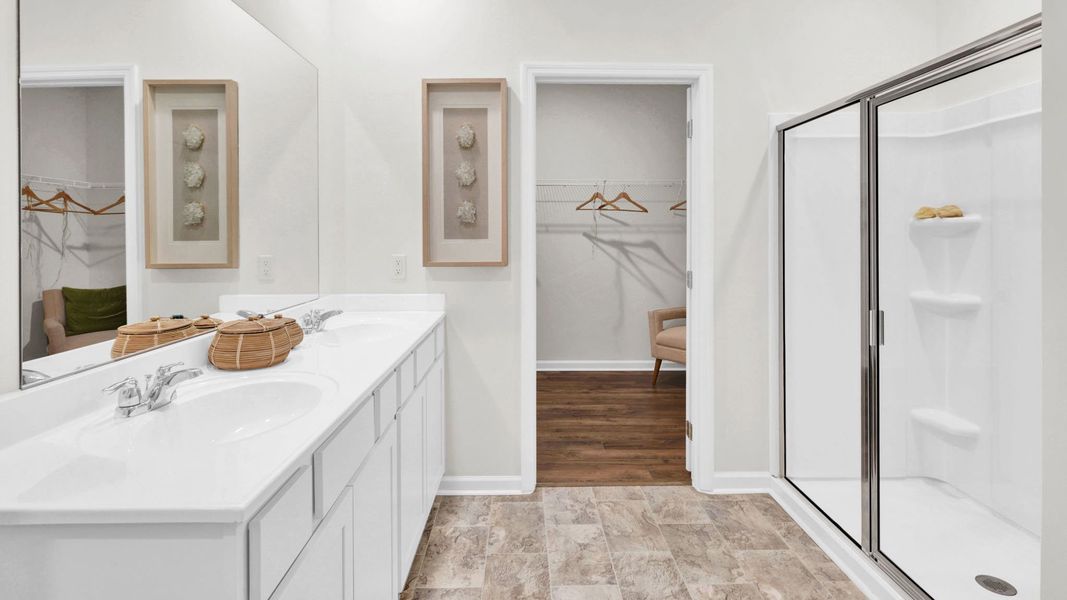 Furnished interior view inside a new home in Fieldcrest Acres, Blountville (Image 31).