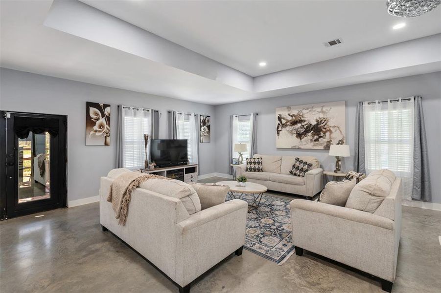 Furnished interior view inside a new home in , Malakoff (Image 14).