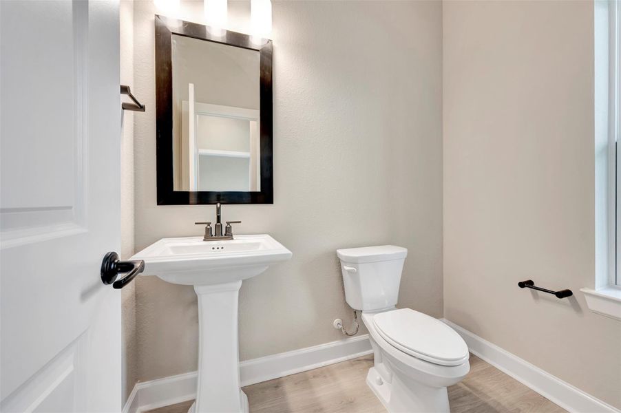 Furnished interior view inside a new home in Pomona 40' Homesites, Manvel (Image 14). Furnished interior view inside a new home in Pomona 40' Homesites, Manvel (Image 14).