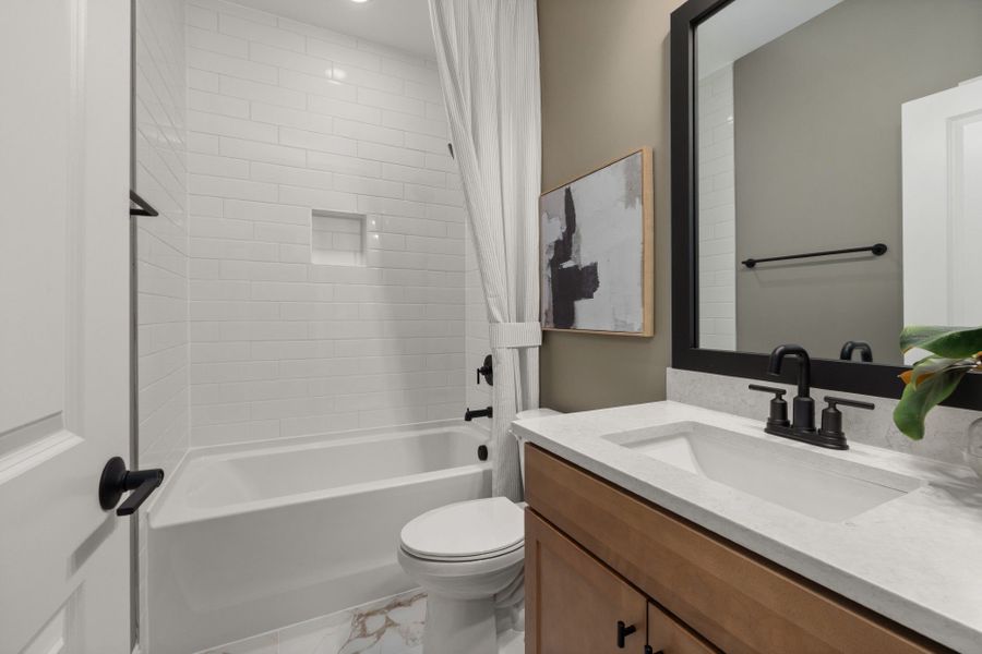 Representative furnished interior of a home built from the Stonebrook by Pulte Homes in Saunders Farm, Fuquay Varina (Image 18).